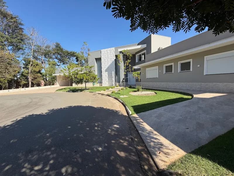 Casa térrea com 3 suítes ao lado da mata no Nova Holanda em Holambra - foto 1