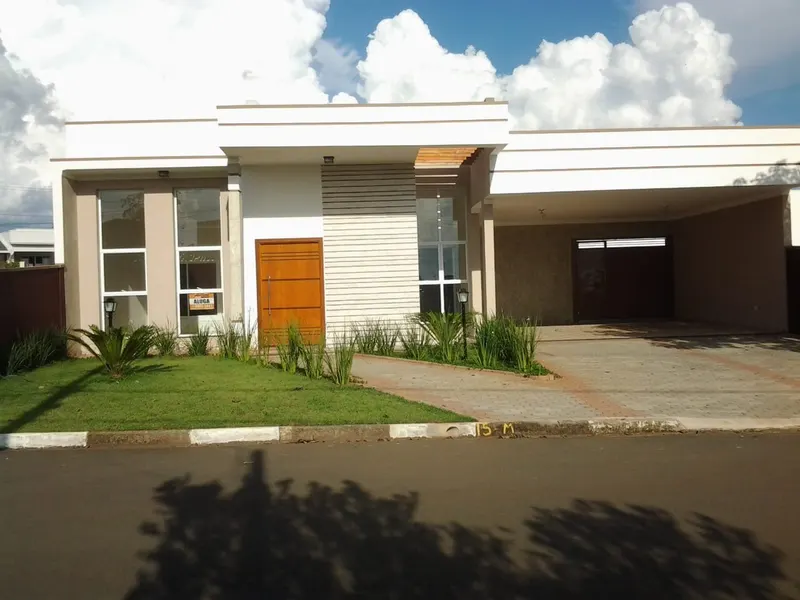 Casa térrea com 3 quartos no Condomínio Nova Holanda em Holambra - foto 1
