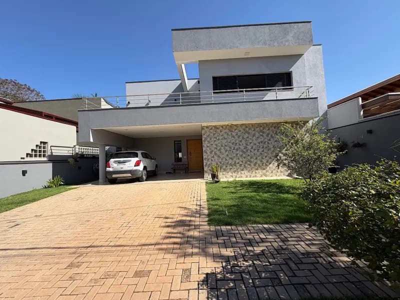 Casa com 4 suítes e piscina no Condomínio Nova Holanda em Holambra - foto 1