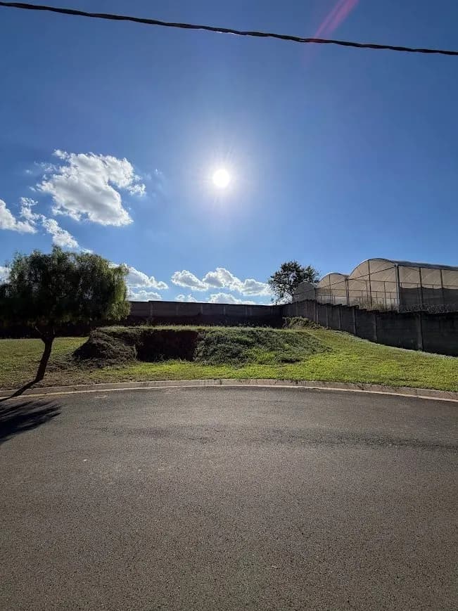 Lote de 527 m² no Condomínio Portal do Sol em Holambra, com projeto - foto 1