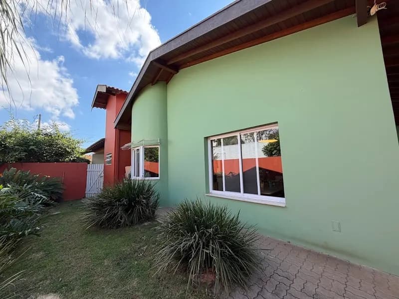 Casa com sobrado independente em terreno de 575 m² em Holambra - foto 1